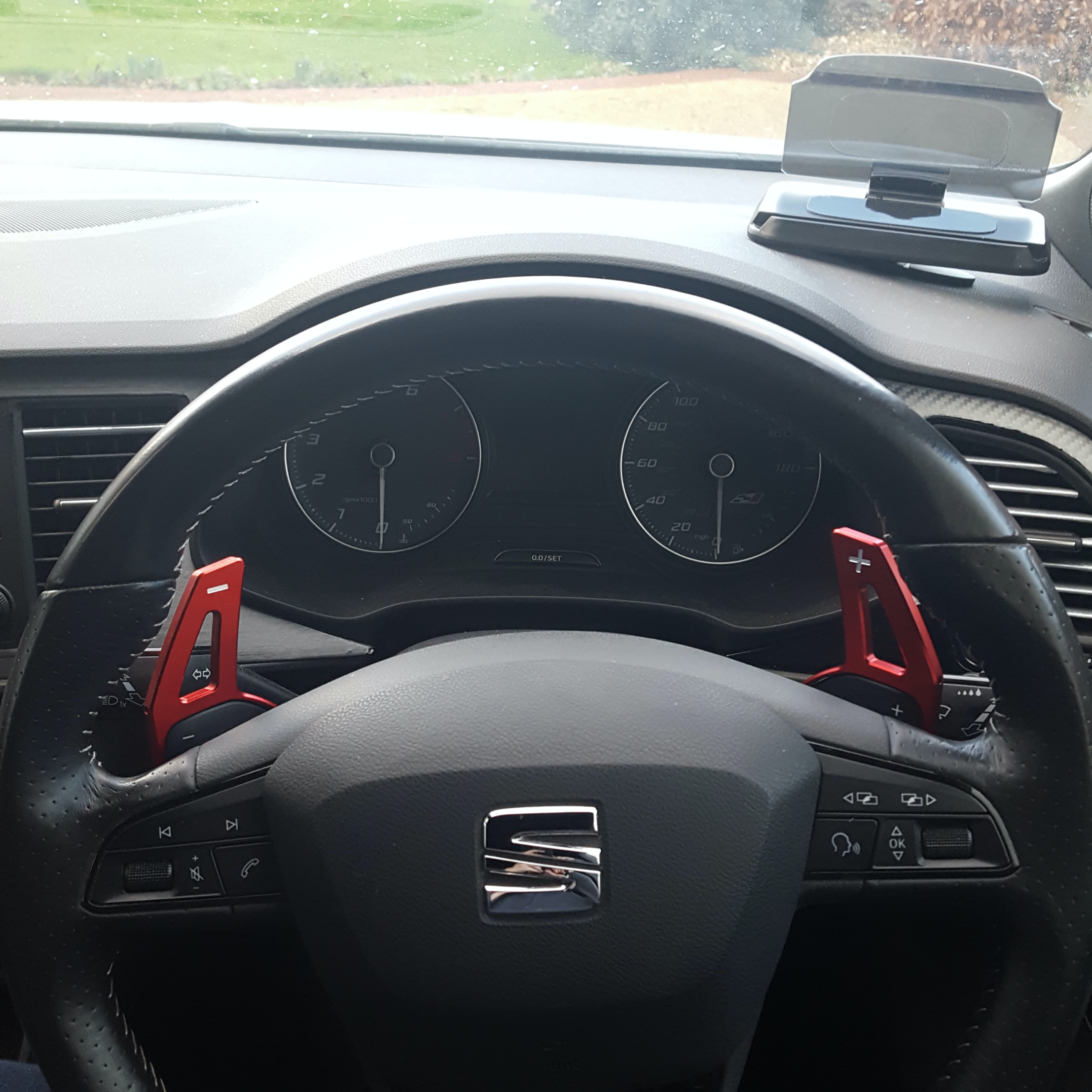 A close up of a car
Description automatically generated