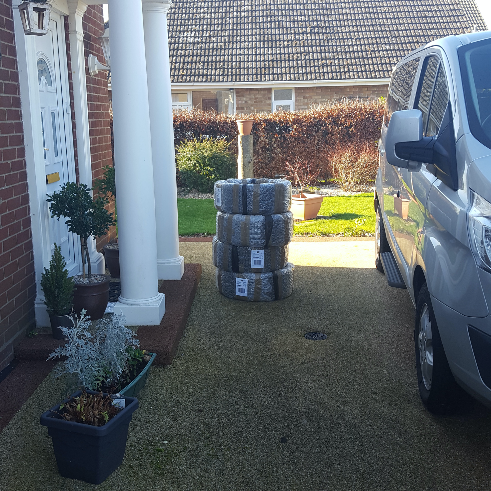 A picture containing indoor, table
Description automatically generated